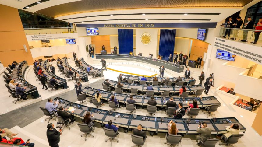 REFORMA CONSTITUCIONAL EN EL SALVADOR: BUKELE IMPARABLE