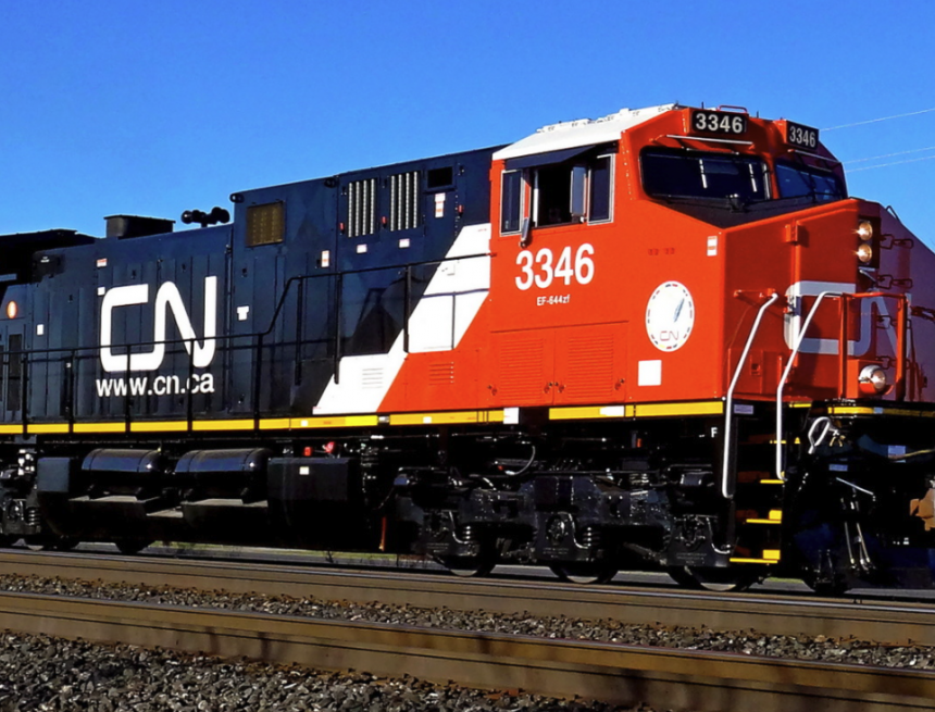PEATÓN PIERDE LA VIDA TRAS SER ATROPELLADO POR TREN DE CN RAIL EN EDMONTON