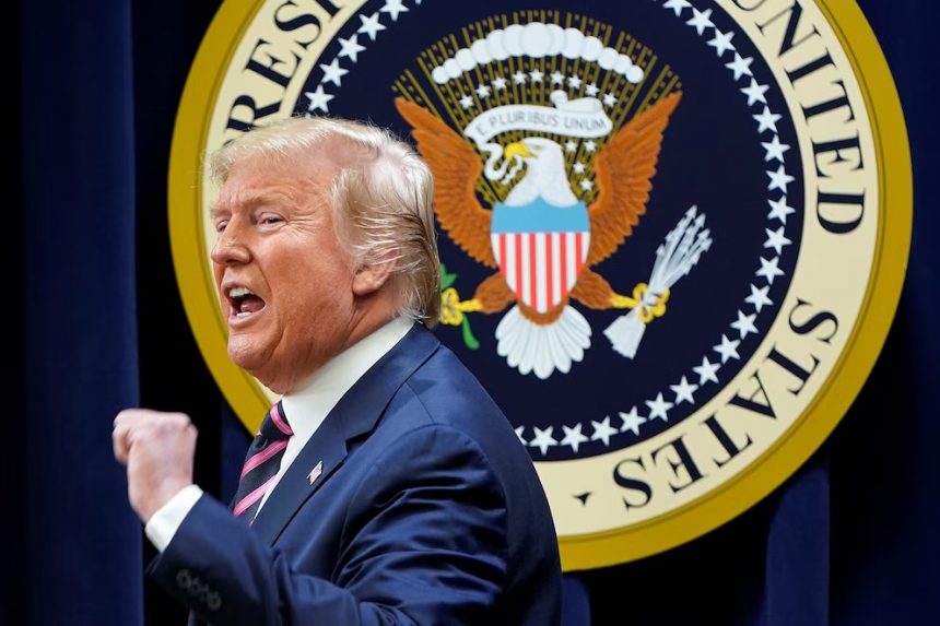 TRUMP FIRMA ORDEN EJECUTIVA PARA RETIRAR A PERSONAS SIN HOGAR DE LAS CALLES CONTRA SU VOLUNTAD