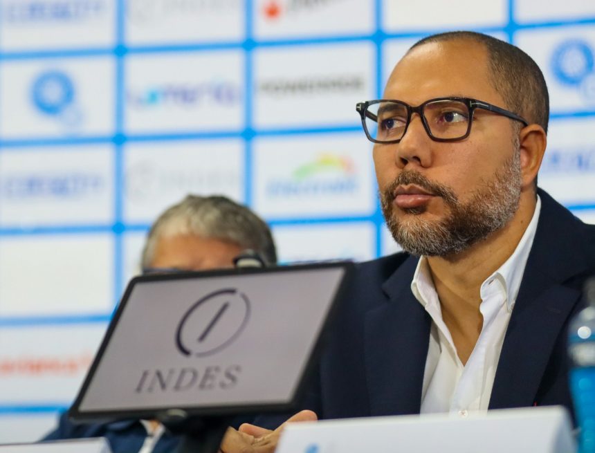 YAMIL BUKELE HERMANO DEL PRESIDENTE DE EL SALVADOR ANUNCIA SU POSTULACIÓN A LA PRESIDENCIA DE LA FESFUT