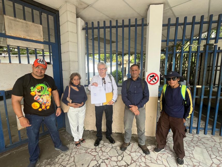 CIUDADANOS PRESENTAN DEMANDA DE INCONSTITUCIONALIDAD CONTRA REFORMAS QUE PERMITEN REELECCIÓN PRESIDENCIAL INDEFINIDA EN EL SALVADOR