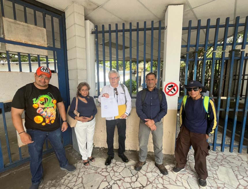 CIUDADANOS PRESENTAN DEMANDA DE INCONSTITUCIONALIDAD CONTRA REFORMAS QUE PERMITEN REELECCIÓN PRESIDENCIAL INDEFINIDA EN EL SALVADOR