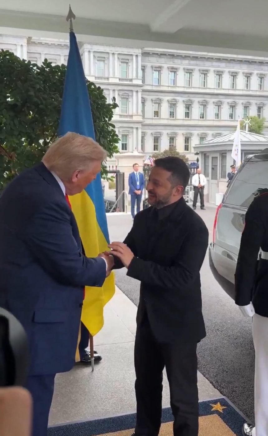 ZELENSKY LLEGA A LA CASA BLANCA PARA REUNIÓN DECISIVA CON TRUMP SOBRE LA GUERRA EN UCRANIA