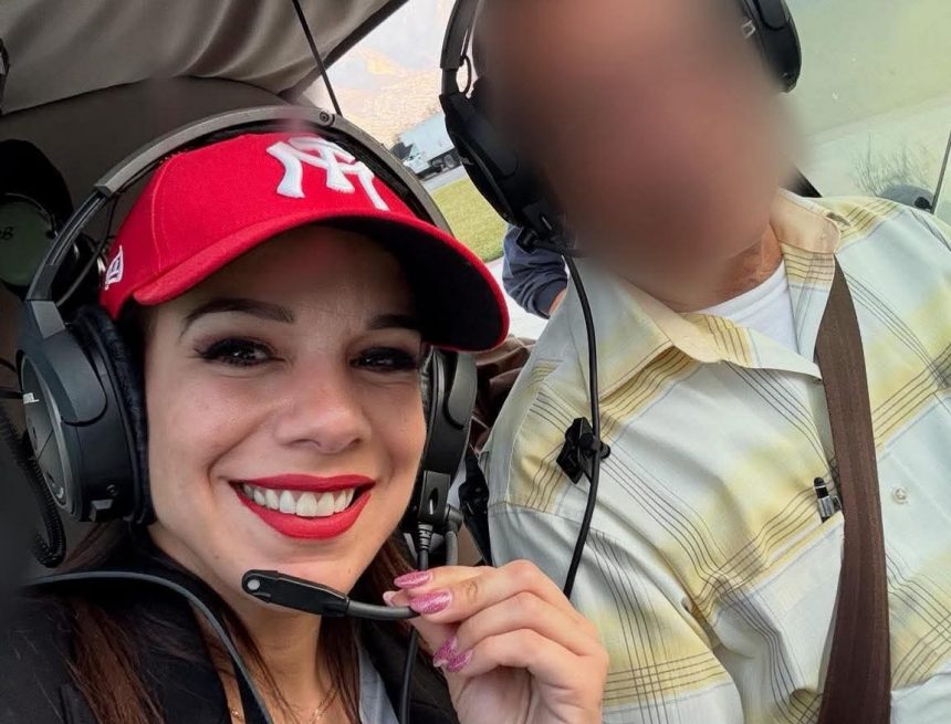 MUERE PRESENTADORA DE NOTICIAS DÉBORA ESTRELLA EN ACCIDENTE AÉREO EN MÉXICO