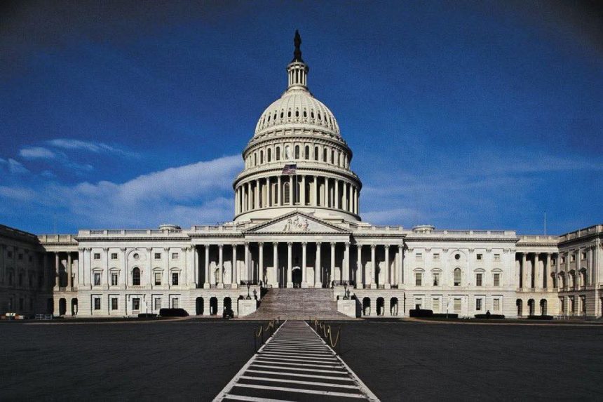 estados EE. UU. ENTRA EN CIERRE PARCIAL DE GOBIERNO TRAS FALTA DE ACUERDO PRESUPUESTARIO