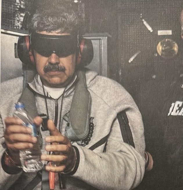 TRUMP DIFUNDE IMAGEN QUE ASEGURA MUESTRA A NICOLÁS MADURO BAJO CUSTODIA