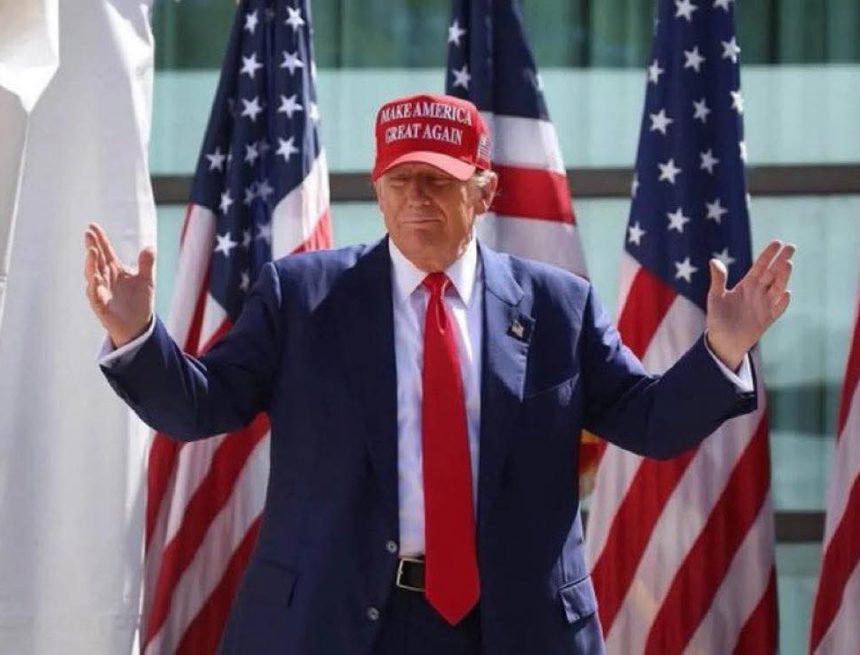 TRUMP CRITICA A COMITÉ DEL NOBEL TRAS PREMIO DE LA PAZ A MARÍA CORINA MACHADO