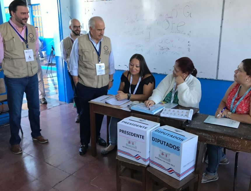 COSTA RICA ACUDE A LAS URNAS PARA ELEGIR PRESIDENTE Y NUEVA ASAMBLEA LEGISLATIVA