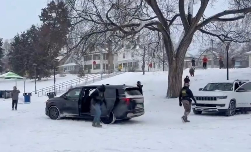 redada 1 DENUNCIAN OPERATIVO DE ICE EN PARQUES DE MINNEÁPOLIS, PONIENDO EN DUDAS ORDENES LOCALES Y SEGURIDAD DE FAMILIAS