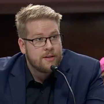 FAMILIA DE RENÉE GOOD DENUNCIA USO EXCESIVO DE LA FUERZA DE ICE EN AUDIENCIA EN CONGRESO DE EE. UU.