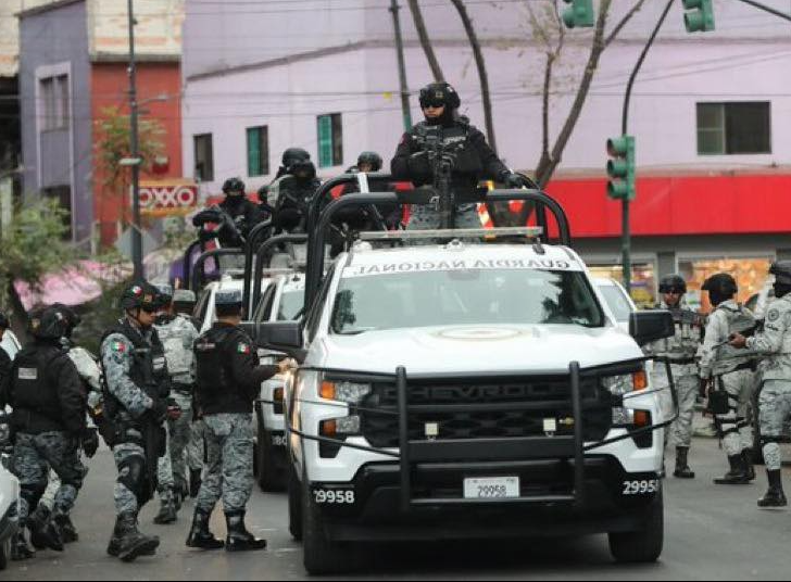 ATAQUE A PENAL EN JALISCO DEJA UN GUARDIA FALLECIDO Y LA FUGA DE 23 INTERNOS