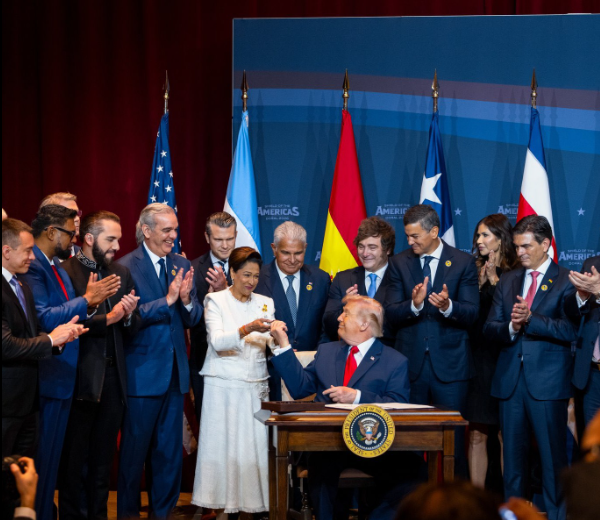 TRUMP 1 TRUMP LANZA “ESCUDO DE LAS AMÉRICAS” JUNTO A LÍDERES LATINOAMERICANOS PARA COMBATIR AL NARCOTRÁFICO