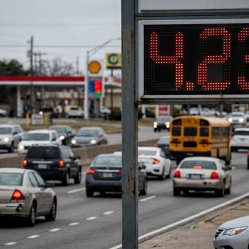 PRECIO DE LA GASOLINA ALCANZA RÉCORD HISTÓRICO EN ESTADOS UNIDOS