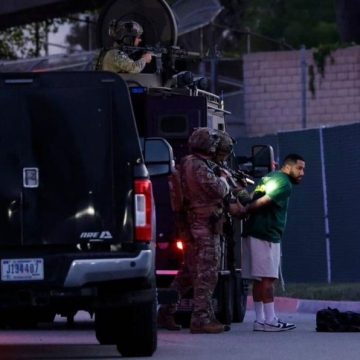 FBI REPORTA CAPTURA DE 30 PRESUNTOS INTEGRANTES DE LA MAFIA MEXICANA EN CALIFORNIA