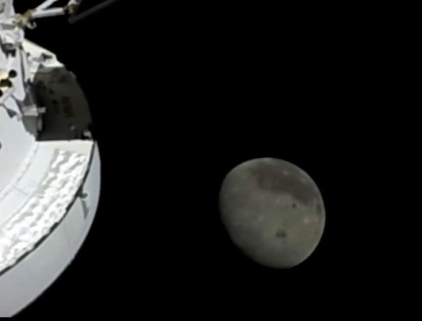 nave ARTEMIS II SUPERA RÉCORD DE DISTANCIA DEL APOLO 13 Y MARCA NUEVO HITO ESPACIAL