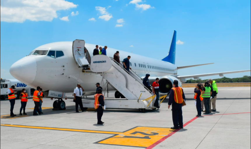 deportados 2 AUMENTAN CASOS DE SALVADOREÑOS DEPORTADOS DESDE ESTADOS UNIDOS EN 2026