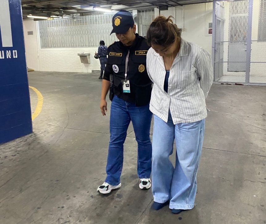 INTERPOL CAPTURA A VICECÓNSUL GUATEMALTECA ACUSADA DE PARRICIDIO