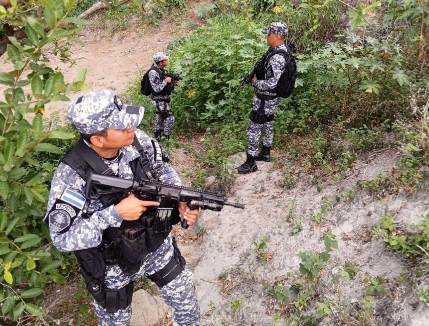 polis 1 EL SALVADOR; ENCUESTA CID GALLUP REFLEJA 98 % DE RESPALDO A LA GESTIÓN DE SEGURIDAD DEL GOBIERNO