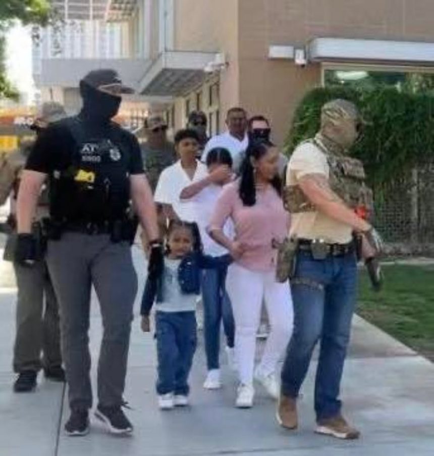 JUEZ FEDERAL PROHÍBE A ICE REALIZAR ARRESTOS EN TRIBUNALES DE INMIGRACIÓN EN TODO ESTADOS UNIDOS