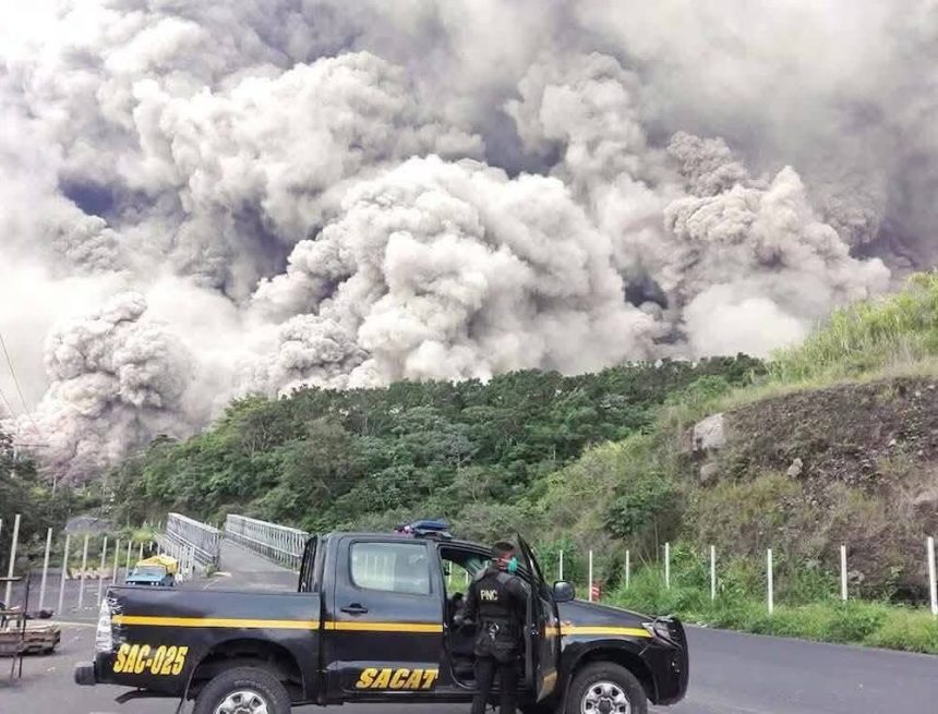 GUATEMALA RECUERDA A LAS VÍCTIMAS DE LA ERUPCIÓN DEL VOLCÁN DE FUEGO OCHO AÑOS DESPUÉS DE LA TRAGEDIA