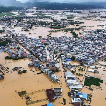 china 1 AL MENOS 15 FALLECIDOS Y MÁS DE 275 HERIDOS POR INUNDACIONES PROVOCADAS POR INTENSAS LLUVIAS EN CHINA