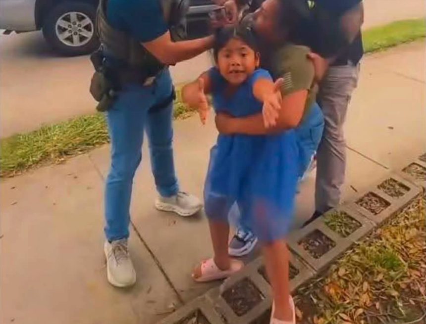 ice 1 NIÑA SUPLICA A AGENTES DE ICE MIENTRAS DETIENEN A SU MADRE EN HOUSTON