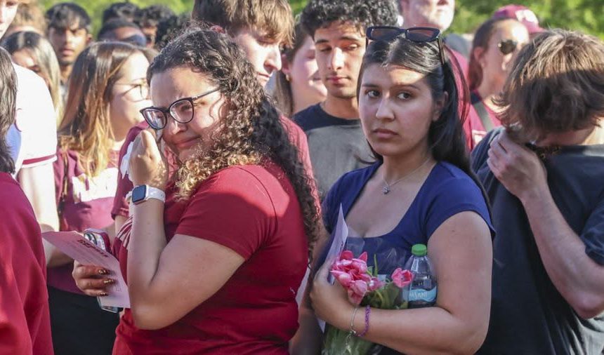 FLORIDA PROHÍBE A INMIGRANTES INDOCUMENTADOS INSCRIBIRSE EN COLEGIOS UNIVERSITARIOS PÚBLICOS