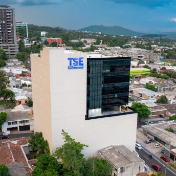 EL SALVADOR; TSE ADQUIERE POR PRIMERA VEZ EL EDIFICIO DE SU SEDE CENTRAL Y DEJA ATRÁS EL ARRENDAMIENTO