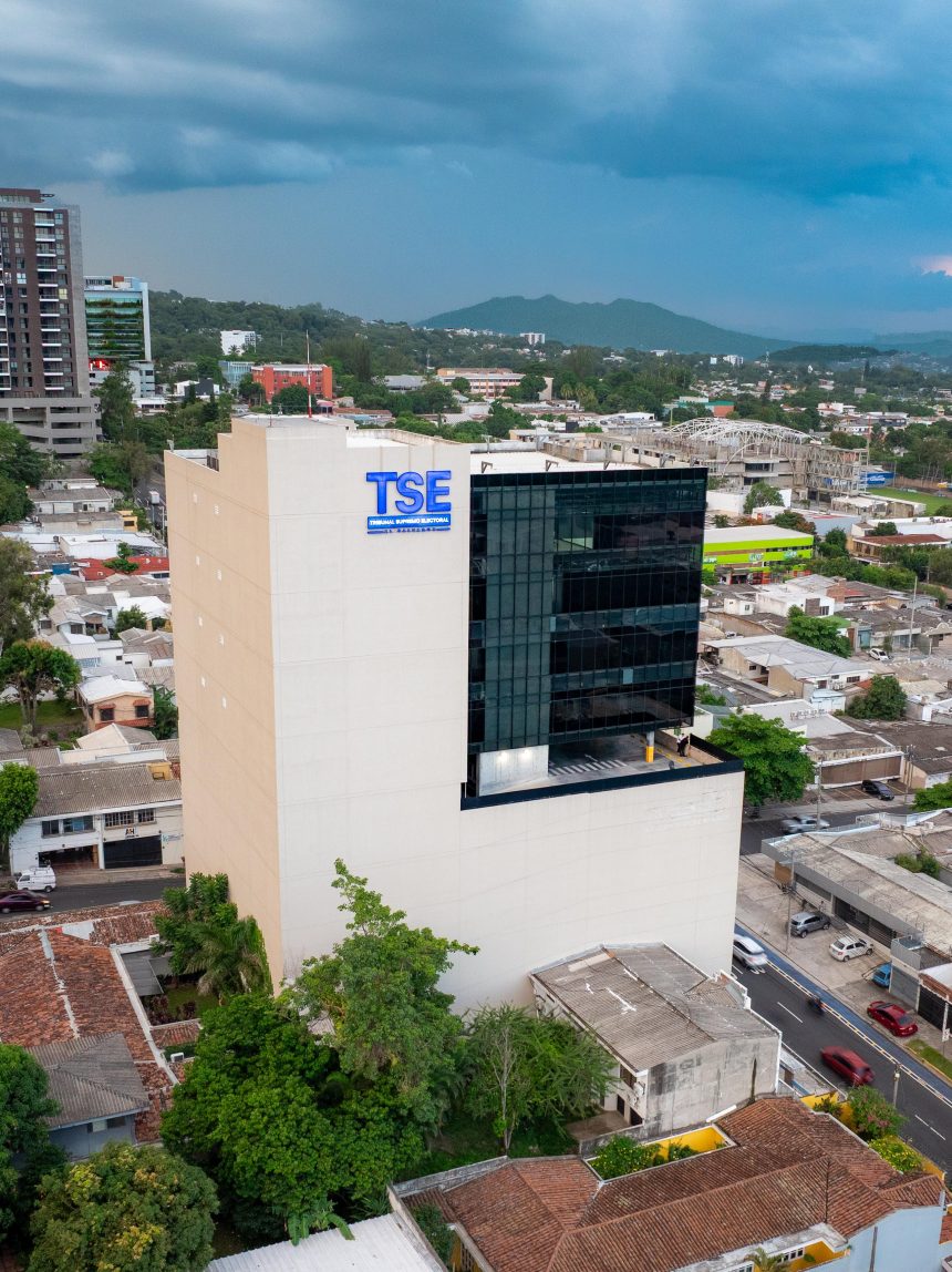 tse 1 EL SALVADOR; TSE ADQUIERE POR PRIMERA VEZ EL EDIFICIO DE SU SEDE CENTRAL Y DEJA ATRÁS EL ARRENDAMIENTO