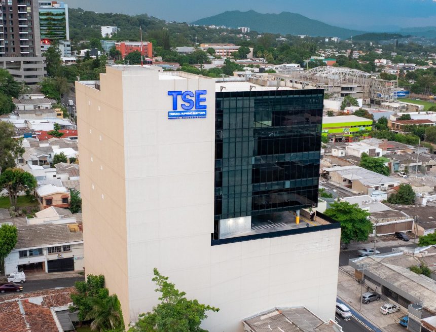 EL SALVADOR; TSE ADQUIERE POR PRIMERA VEZ EL EDIFICIO DE SU SEDE CENTRAL Y DEJA ATRÁS EL ARRENDAMIENTO