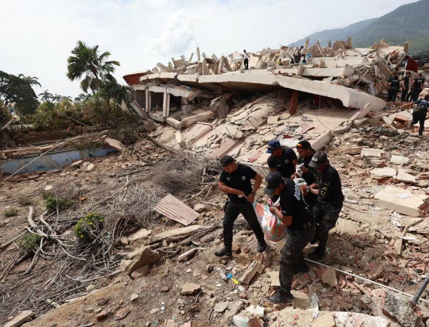 AUMENTA A 3,811 LA CIFRA DE FALLECIDOS POR LOS TERREMOTOS EN VENEZUELA