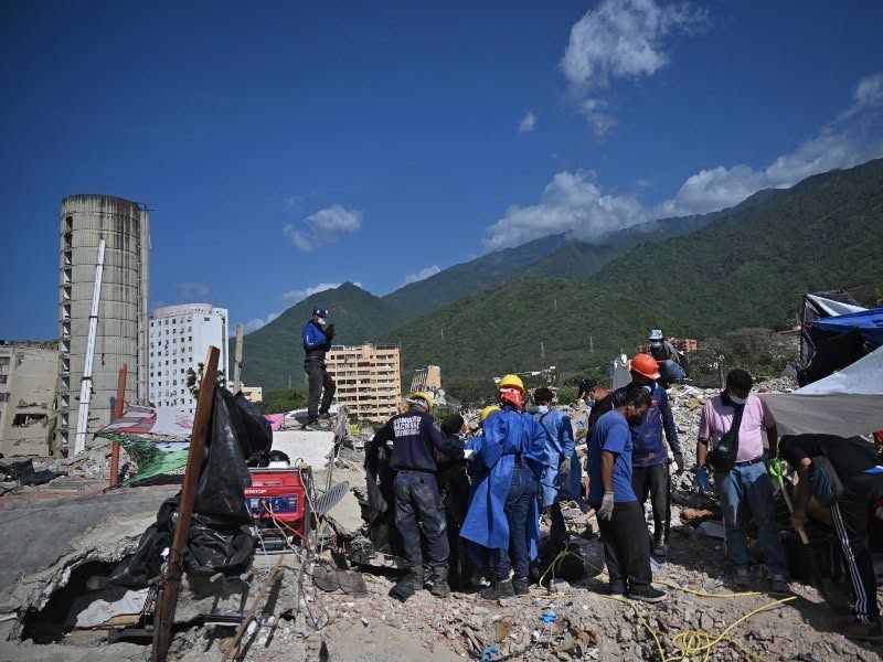 AUMENTA A 4,734 LA CIFRA DE FALLECIDOS POR LOS TERREMOTOS REGISTRADOS EN VENEZUELA