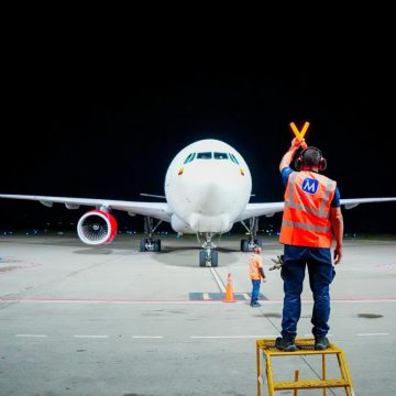 ayuda 1 PRIMER AVIÓN CON 51 TONELADAS DE AYUDA HUMANITARIA DE EL SALVADOR ARRIBA A CALI TRAS TERREMOTO EN COLOMBIA