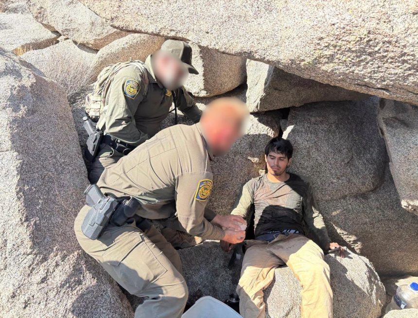 desierto 1 RESCATAN A MEXICANO TRAS PERMANECER DOS DÍAS PERDIDO EN EL DESIERTO DE CALIFORNIA