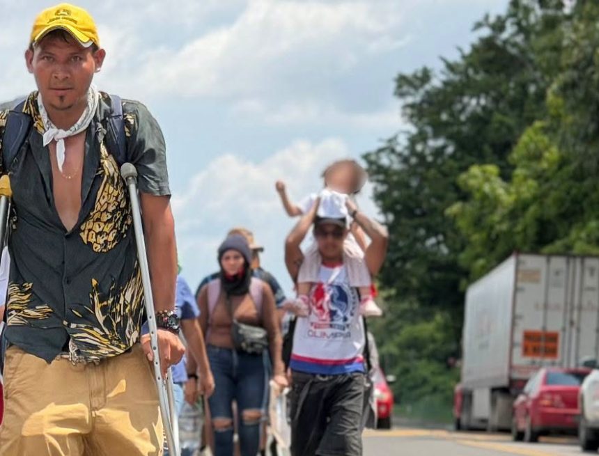 CARA CARAVANA MIGRANTE DE HONDUREÑOS “FE Y ESPERANZA” INGRESA A MÉXICO Y LLEGA A TAPACHULA