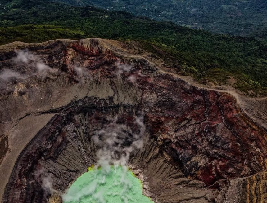 EL SALVADOR REGISTRA 37 % DE CRECIMIENTO EN LLEGADA DE TURISTAS INTERNACIONALES, SEGÚN ONU TURISMO