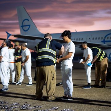 depor ESTIMAN QUE ESTADOS UNIDOS DEPORTÓ A 980,000 INMIGRANTES DURANTE EL GOBIERNO DE TRUMP